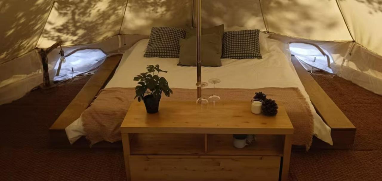 Evasion En Pleine Nature, Tipi Insolite Et Jacuzzi Au Pont Du Gard ! Вер Пон дю Гар Екстериор снимка